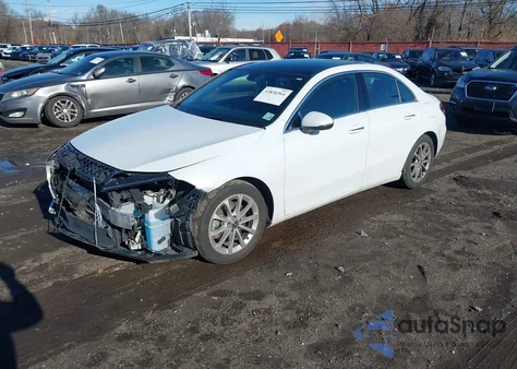 2020 Mercedes-Benz A 220 4Matic из США, поврежденный, VIN WDD3G4FB9LW036222